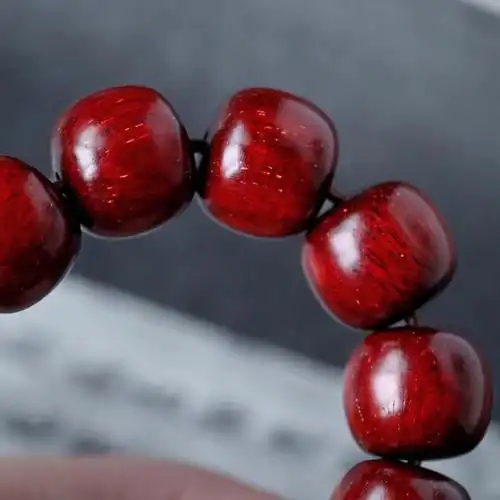 印度小叶紫檀10x11mm19颗鸡血血红佛珠桶珠手链佛珠