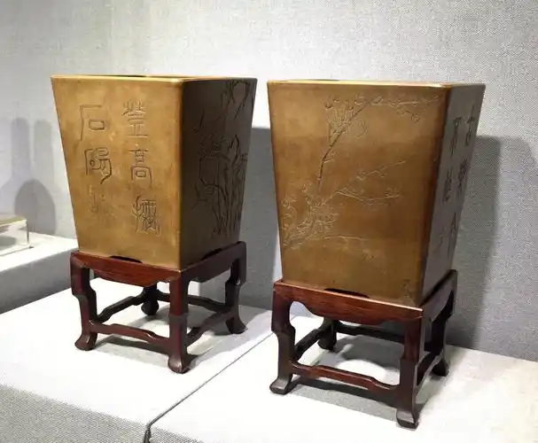 家传民国时期上海铁画轩方盆一对