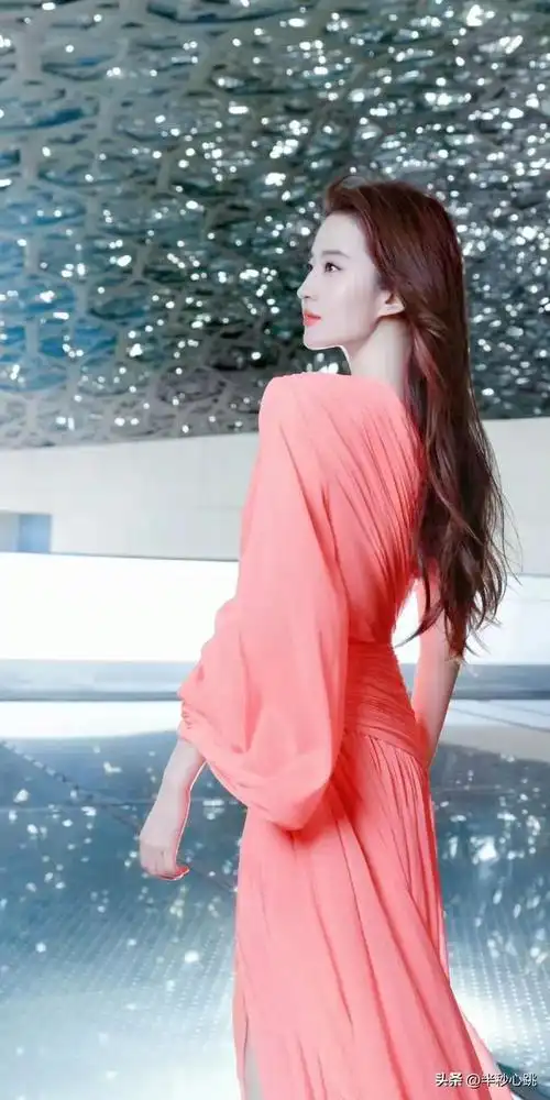 刘亦菲69♀15粉色长裙