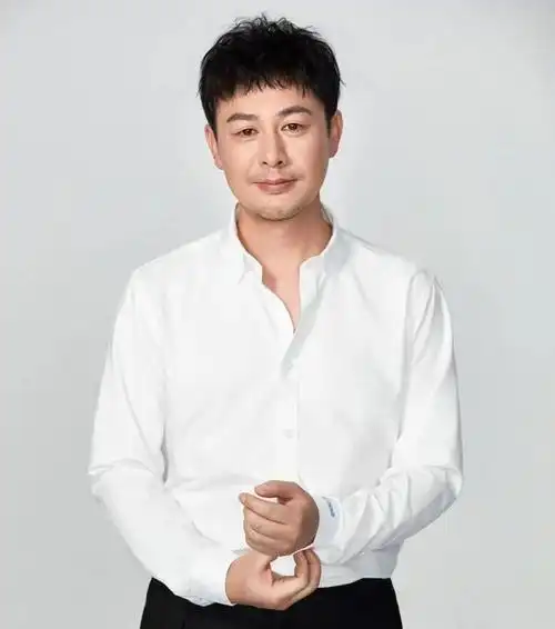 张颂文回应40岁无房产没买房不代表我买不起