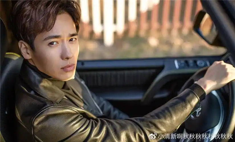 "外嫩里渣"高云翔,抛弃糟糠之妻向唐嫣求婚,被拒后与董璇闪婚