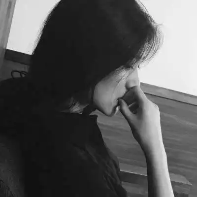 超霸气伤感女生微博头像2020精选 老子不是限量版是绝版