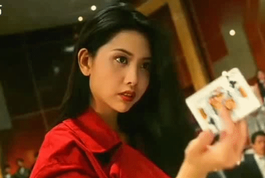 他还把网上很多人看过的图给我看,说林青霞喝酒,张敏回眸,朱茵眨眼