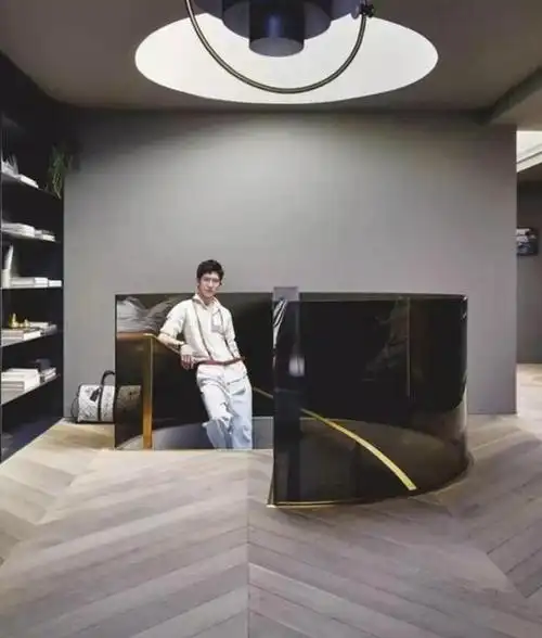 杨洋家vs井柏然家老干部风与奶油小生的工业风反差萌