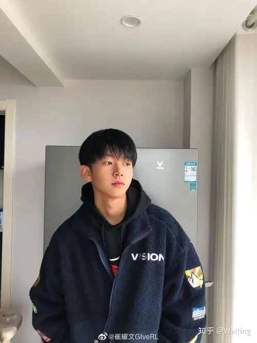 有没有现实中存在的长得帅的小哥哥啊