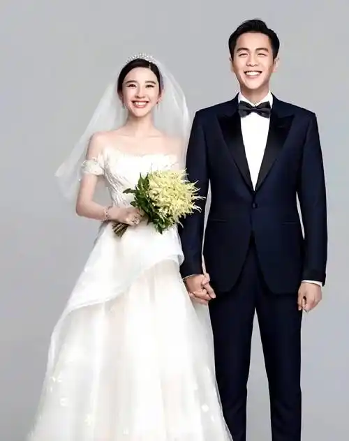 娱乐圈的神仙眷侣,你最喜欢那一对_唐嫣_罗晋_夫妇