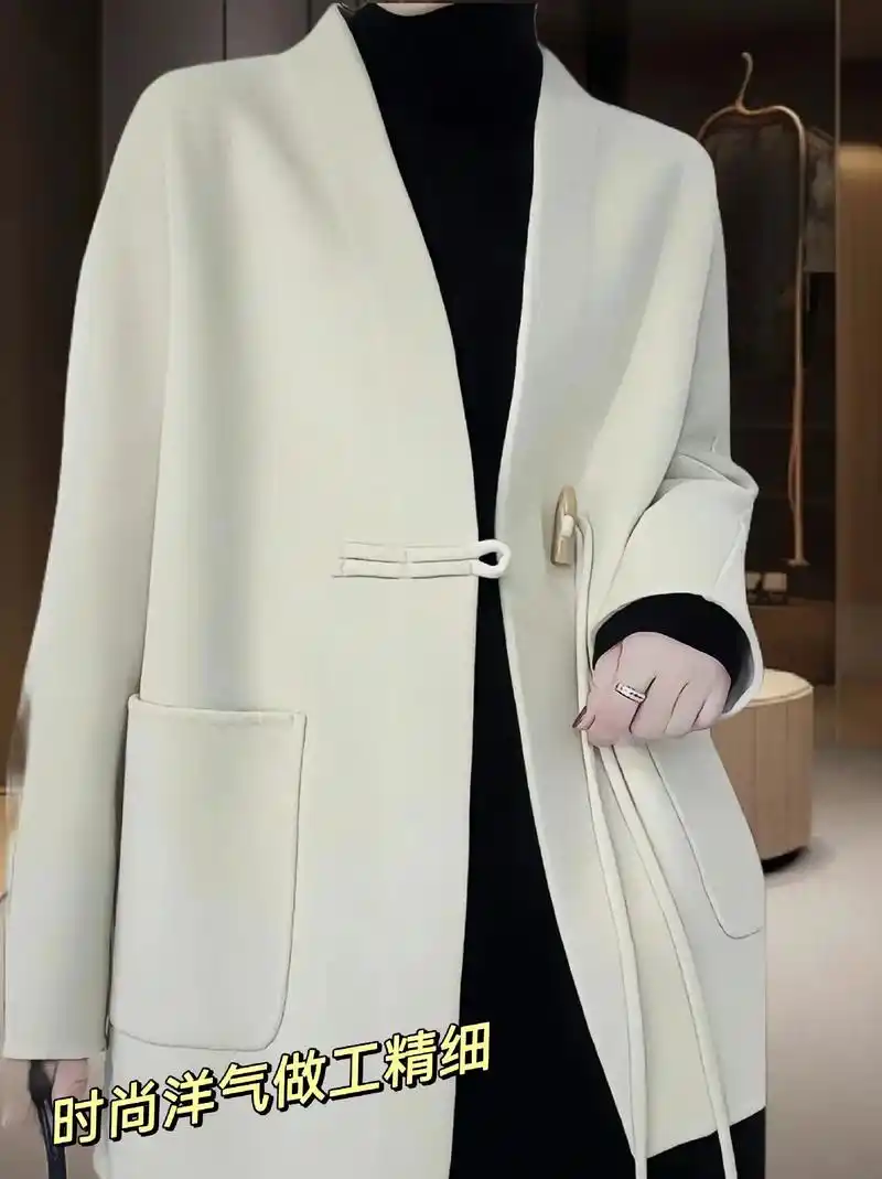 时尚百搭双面呢上衣.