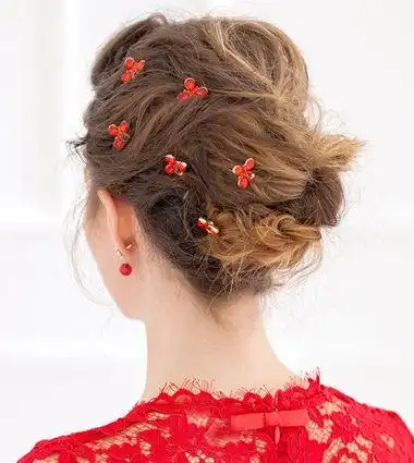 卷发如何盘出日常发型 中年妇女卷发盘发发型(2)