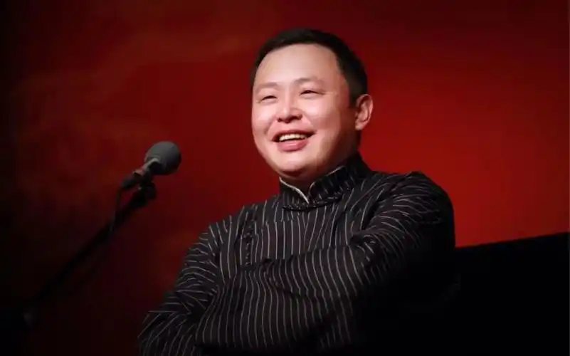 德云社阎鹤祥上次节目播出后我第一次去现场听了脱口秀