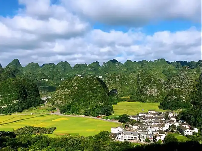 贵州印象一一万峰林