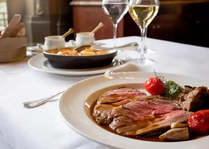 美食| 10道法国最佳传统菜肴,在巴黎就能吃到!