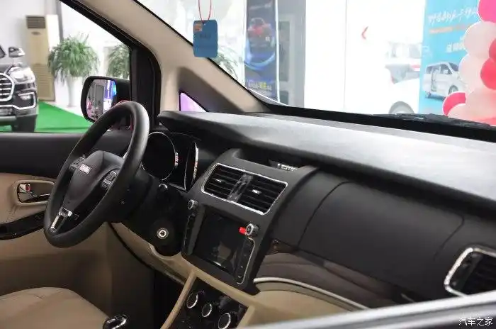 【积分大放送】野马斯派卡内饰欣赏!