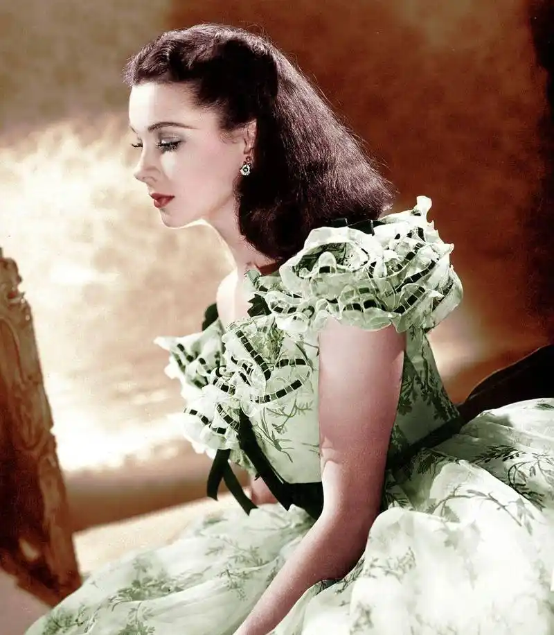 土地是这个世界上唯一值得你为它奉献,为它斗争牺牲的事物