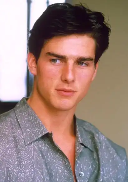 阿汤哥整过容?英媒:汤姆克鲁斯原本没这么帅,有歪扭的龅牙