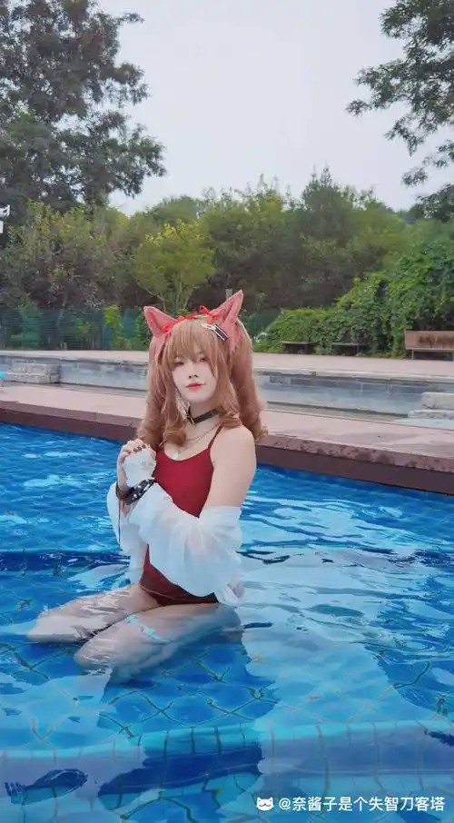 cos正片#安洁莉娜夏卉泳装正片