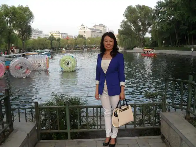 48岁离异女征婚照片(id:67468094)_甘肃平凉征婚交友_珍爱网