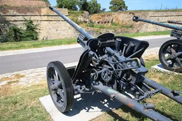 寄予厚望的5厘米反坦克炮pak 38,因为没有钨变成了鸡肋