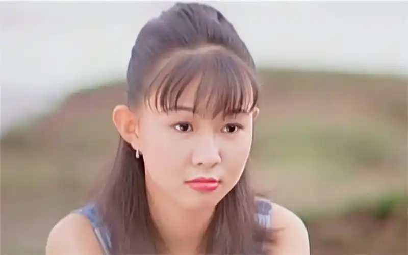 【卓依婷】专辑幕后花絮合集_哔哩哔哩 (゜-゜)つロ 干杯~-bilibili