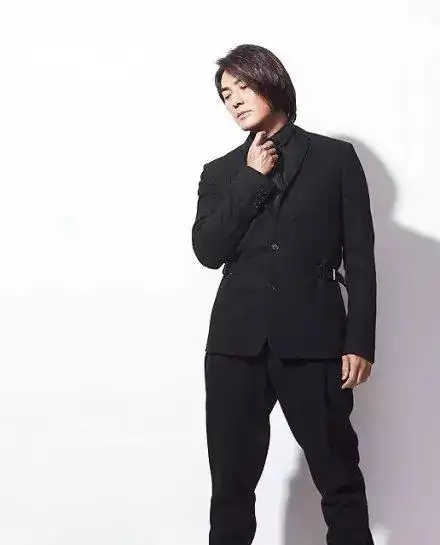 古惑仔系列中"铜锣湾扛把子" 是英勇忠义陈浩南的代名词,风云中聂风的