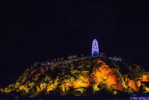 延安宝塔山灯光灿烂