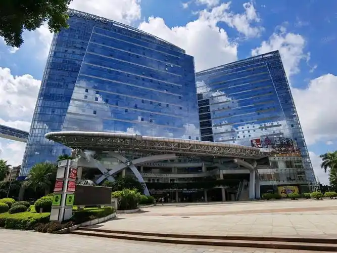 【10图】中洲中心一期南塔 低层小户型82平 价格美丽随时看房,广州