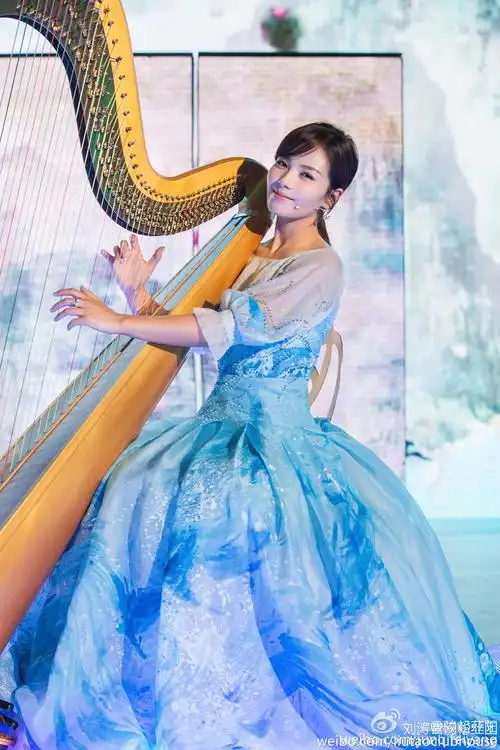 2016年央视春晚 刘涛林心如梁咏琪《山水中国美》