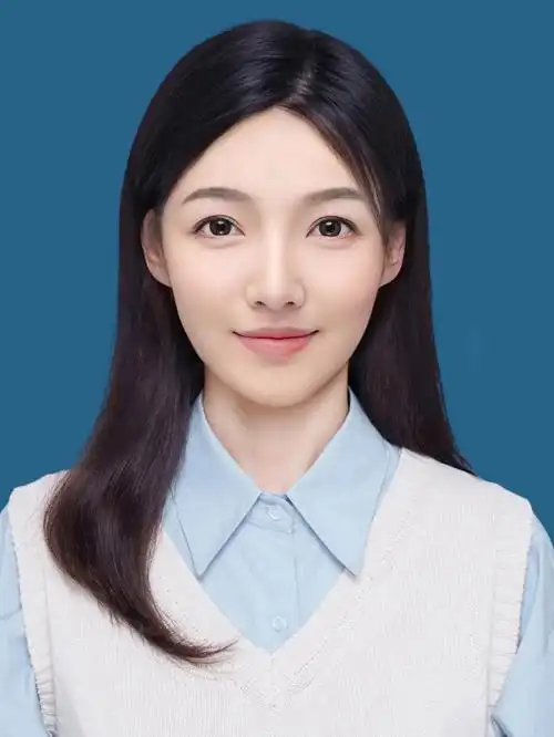 简历照头发放前边好看不会不会太不正式