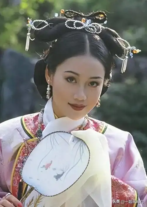 梁小冰盛世美颜纯天然古典蝴蝶美人