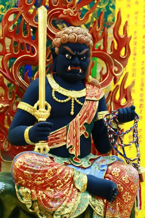 即不动明王,降三世明王,军荼利明王,大威德明王与金刚夜叉明王.