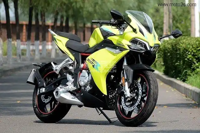 不到2万的300cc跑车 隆鑫无极300rr实拍 - 二手摩托车交易网