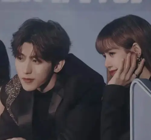 四字被群黑;二字小花资源开始虐了67;姐夫凭老婆涨身价|蔡徐坤|火箭