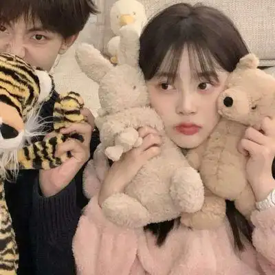 qq情头像情侣双人两张让人羡慕的唯美情侣高清图片大全