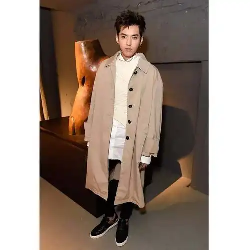 burberry/博柏利巴宝莉吴亦凡明星同款牛皮拼house经典格纹系带休闲