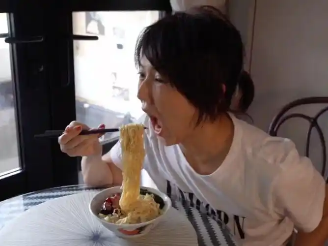 【孙燕姿】孙燕姿vlog09: 我房间的秘密.