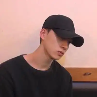 冷酷高清很温柔侧脸真人男头 温柔中带有酷酷的侧颜男头_男生头像_美