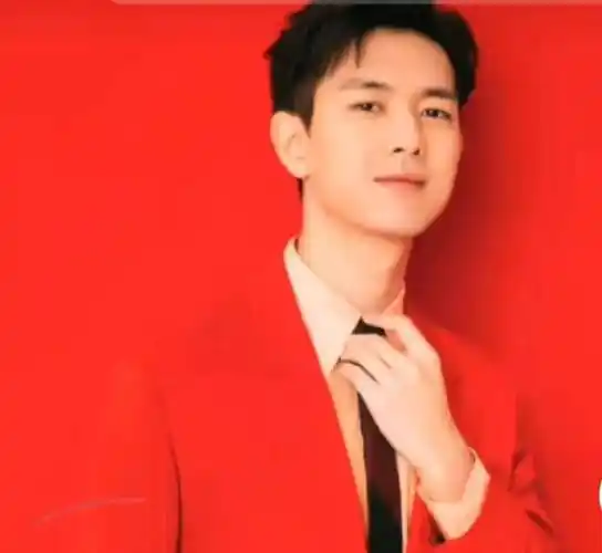 李现一夜爆红到粉丝脱粉,到底经历了什么?_杨天真_杨紫_成功