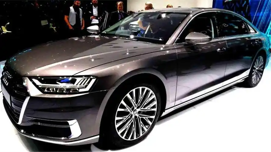 2023款奥迪a9登场!配0tv8引擎,爆609马力,迈巴赫都靠边站