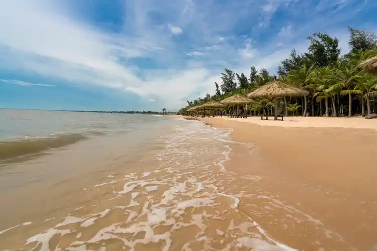 雷州乌石天成台度假村沙滩午后时光