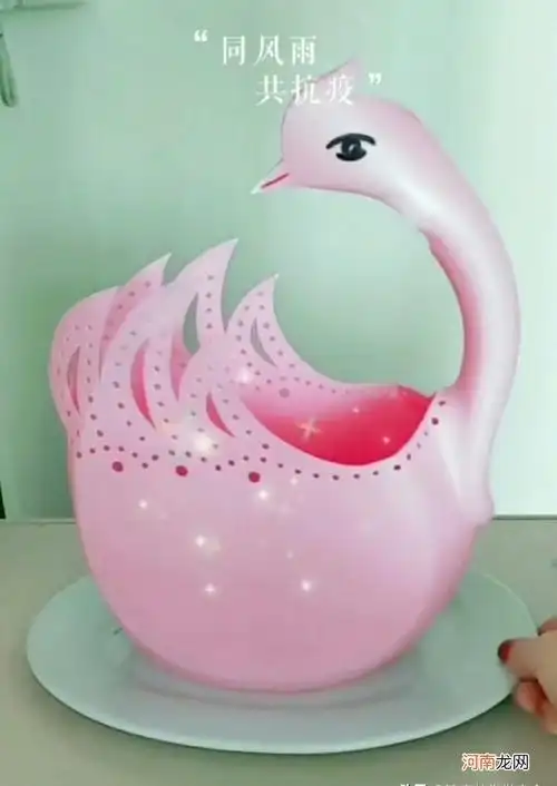 液瓶子做的花盆文章插图洗洁精瓶子做的筷子刀叉收纳盒文章插图洗衣液