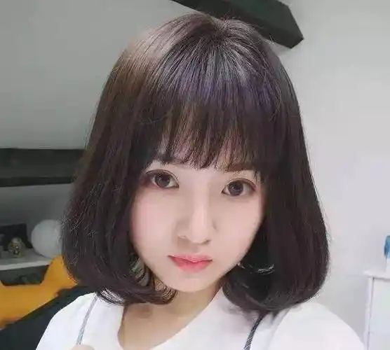 留长发很久了,想剪短,脸胖的女生适合什么短发?_发型_头发_时候