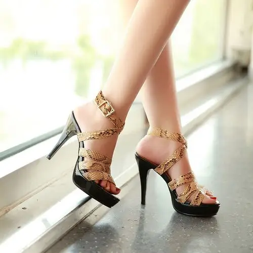 批发韩版女鞋2013百搭超高跟粗跟防水台凉鞋 蛇纹时尚女凉鞋1382