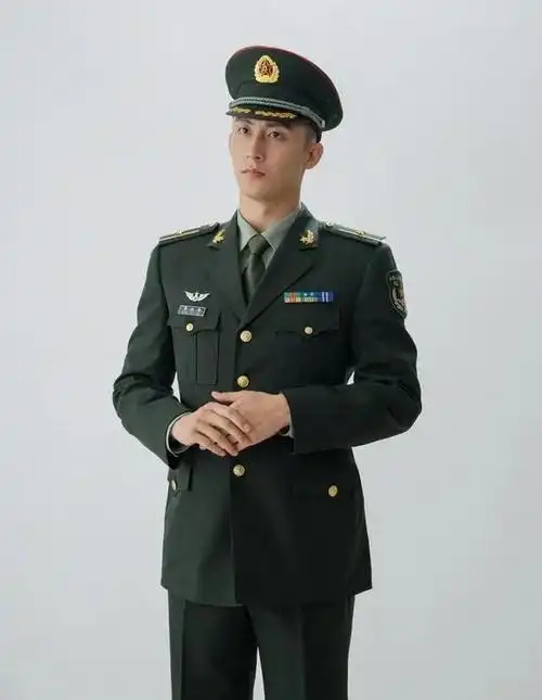 男明星军装大盘点,哪一个是你们的最爱?