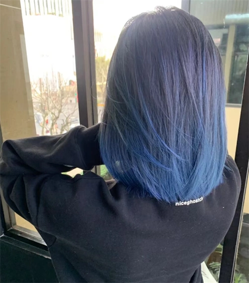 2023流行短发巴黎画染 谁染谁好看的发色系列_2023年流行发型 - 美发