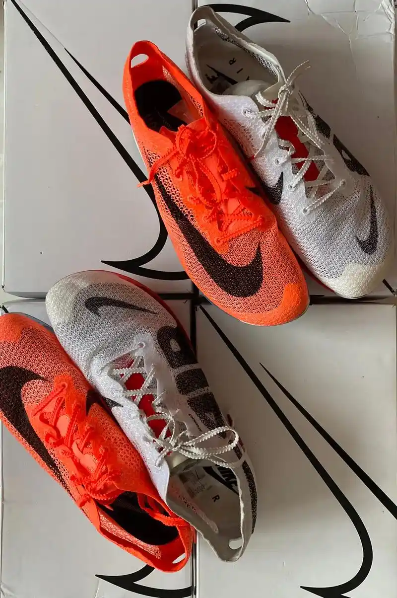 nike zoom victory.长跑气垫钉鞋天花板,bt - 抖音