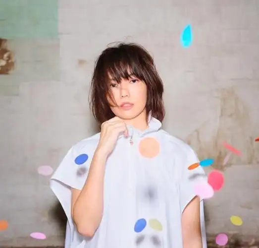 一张月球表面生图,暴露孙燕姿真实状况?她为何巅峰时期三度退圈