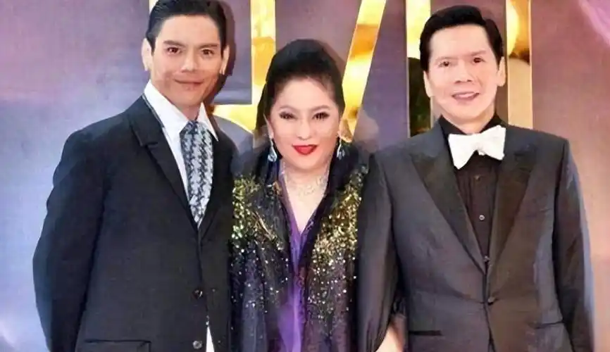 二,向华强和向佐