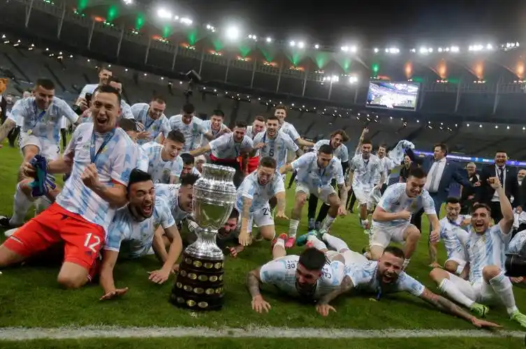 足球美洲杯阿根廷队夺冠