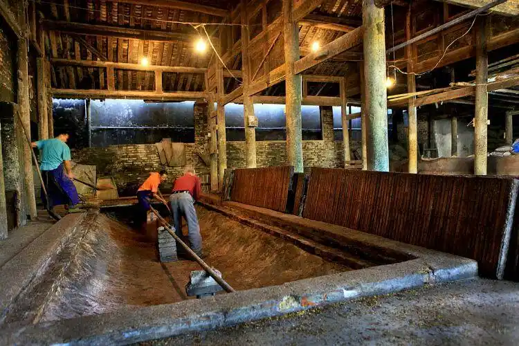 百年老酒厂, 焕发新生机