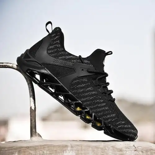 刀锋战士跑鞋男秋季透气轻便网面专业跑步鞋耐磨减震健身房运动鞋