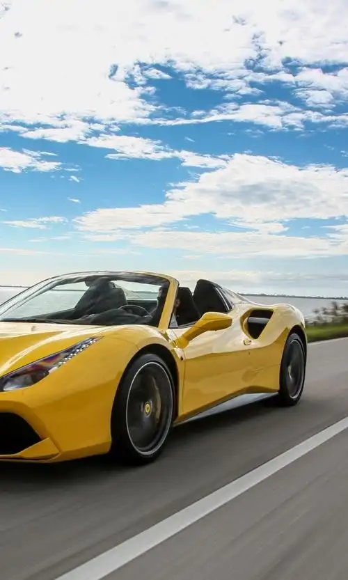 法拉利488蜘蛛黄色敞篷超级跑车速度壁纸